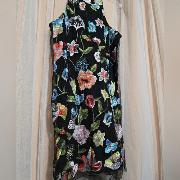 Love Ady Floral Embroidered Mini Shift Dress w/ Tulle Mesh Overlay, EUC! - Picture 4 of 14